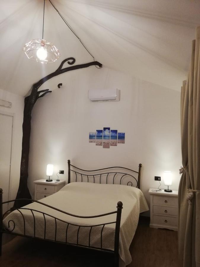 Casa Janas Affittacamere Bed & Breakfast بيسكيناس المظهر الخارجي الصورة