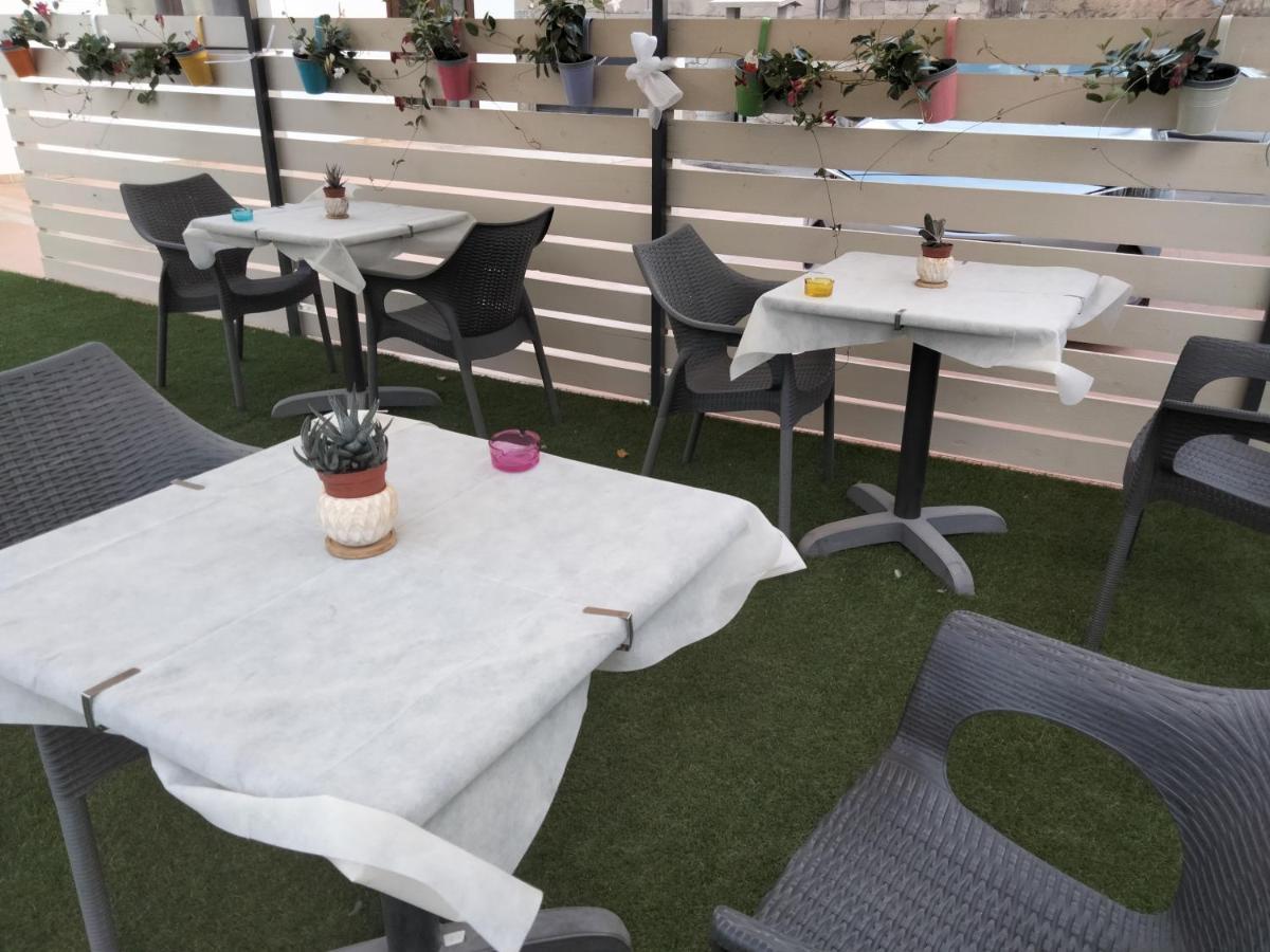 Casa Janas Affittacamere Bed & Breakfast بيسكيناس المظهر الخارجي الصورة